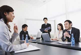 面试办公室文员时需要满足哪些条件才能应聘成